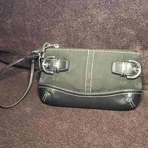 Coach Wristlet Signature Jacquard in Black
